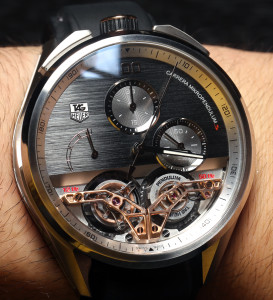 th:TAG-Heuer-MikroPendulumS-On-The-Wrist